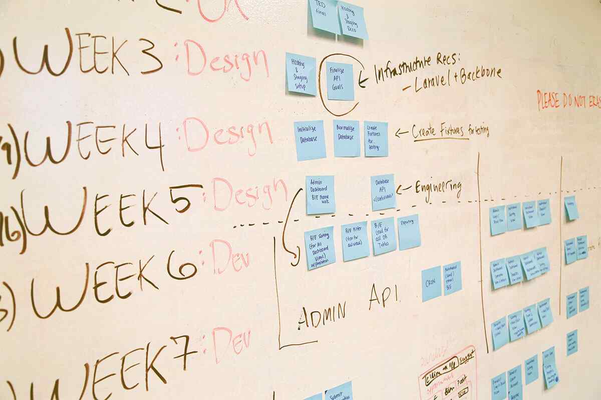 https://www.seven-jobs.com/wp-content/uploads/2019/04/img-industry-03.jpg